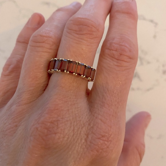 Emerald Cut Garnet Band 14k gold size 6.5 - Picture 1 of 6